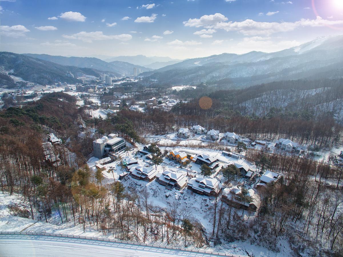 Mayfare Narsha Pyeongchang Villa Esterno foto